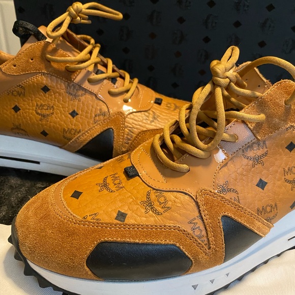 MCM SNEAKERS AUTHENTIC 💯 - Picture 15 of 17